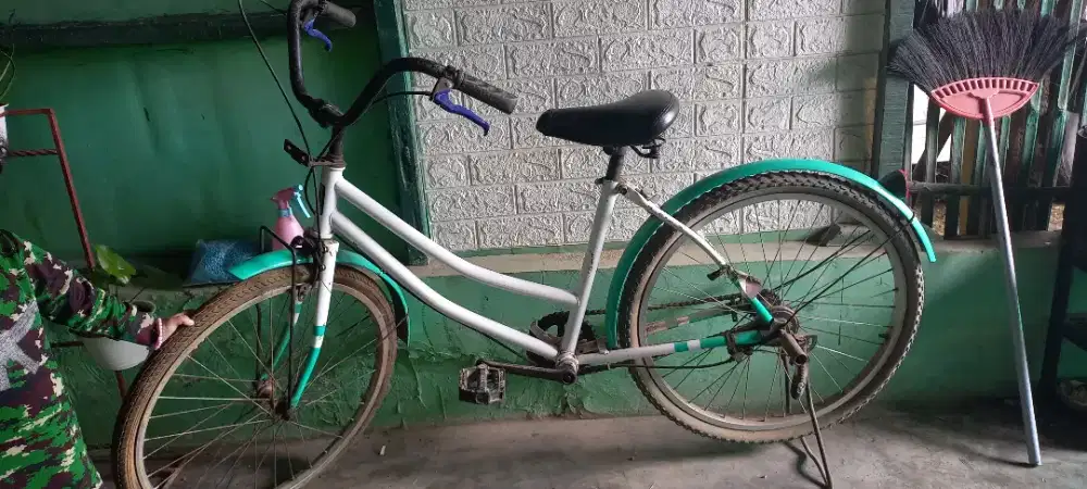 Jual sepeda antik bekas masih bagus tidak pernah di pakai