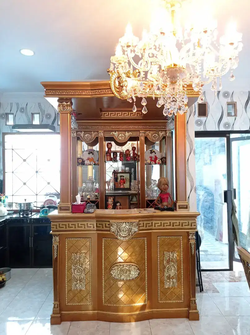 Mini bar 1 set dengan kursi kayu Jepara