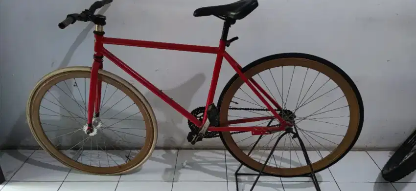 Sepeda Fixie nyaman