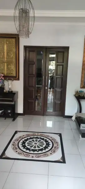 Jual Rumah mewah di Batu IndahDekat Batununggal