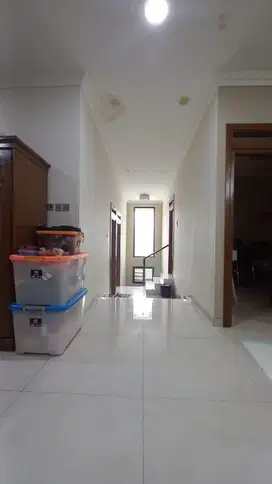 Dijual Rumah 2 lantai siap huni di Malaka Sari Buaran Duren Sawit