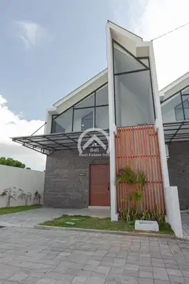 Villa In Seminyak One Gate Sistem & Security 24 hrs