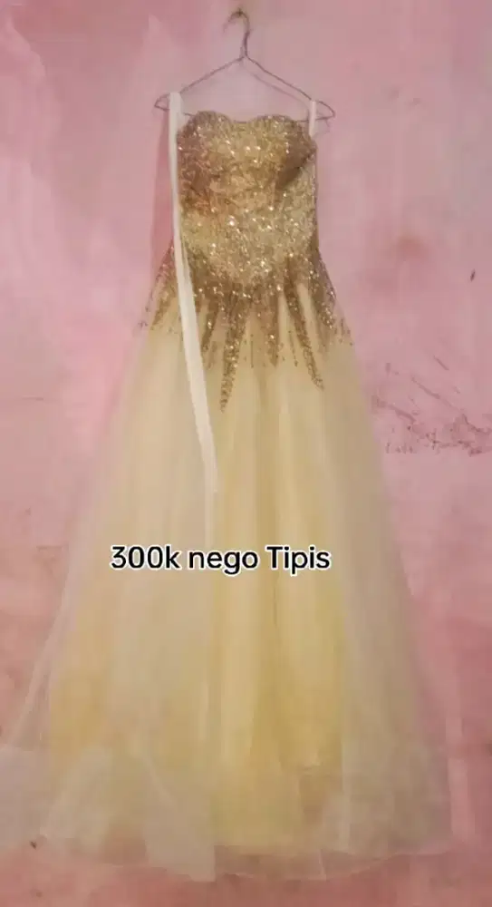 BAJU PENGANTIN PEREMPUAN