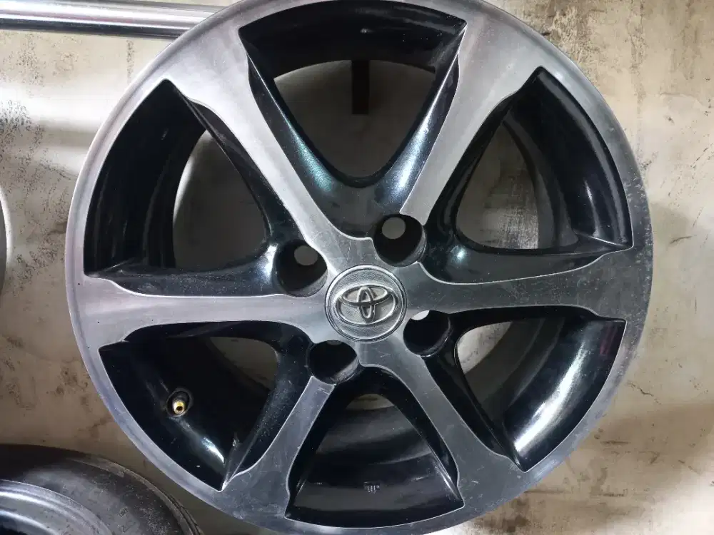 Velg copotan Oem ALTIS  R15 Best For YARIS VIOS BRIOCALYA AYLA SERION