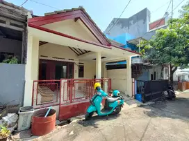 Rumah siap huni dkt tol dan swalayan besar Naga Jati Asih