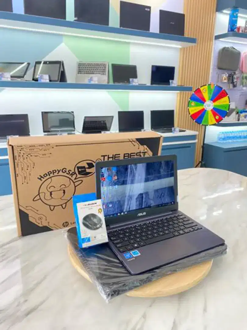 Laptop As Ram 4Gb SSD 64Gb Garansi 1 Tahun bisa COD instan jabodetabek