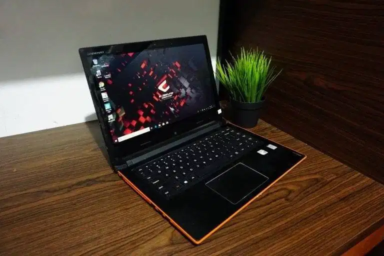 Lenovo Flex 14 Core i5-4300U Haswell Gen 4 Ram 8Gb SSD 128Gb Vga Nvidi