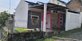 Rumah Bagus Murah Nyaman di Lingk Perumahan Plesungan Dekat UNS