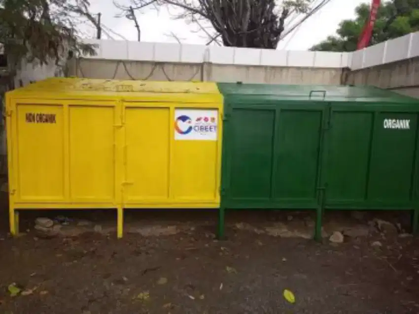 Kontainer sampah 6m3 dinding dalam lapis fiberglass