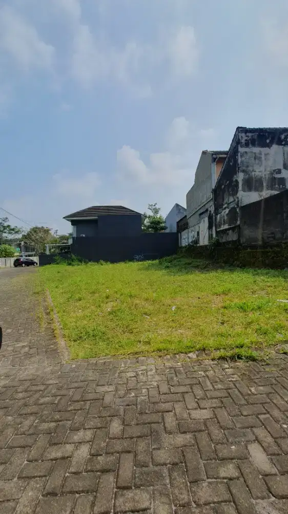 TANAH KAVLING JAKAL daerah dekat perumahan Green hills dan Merapi View