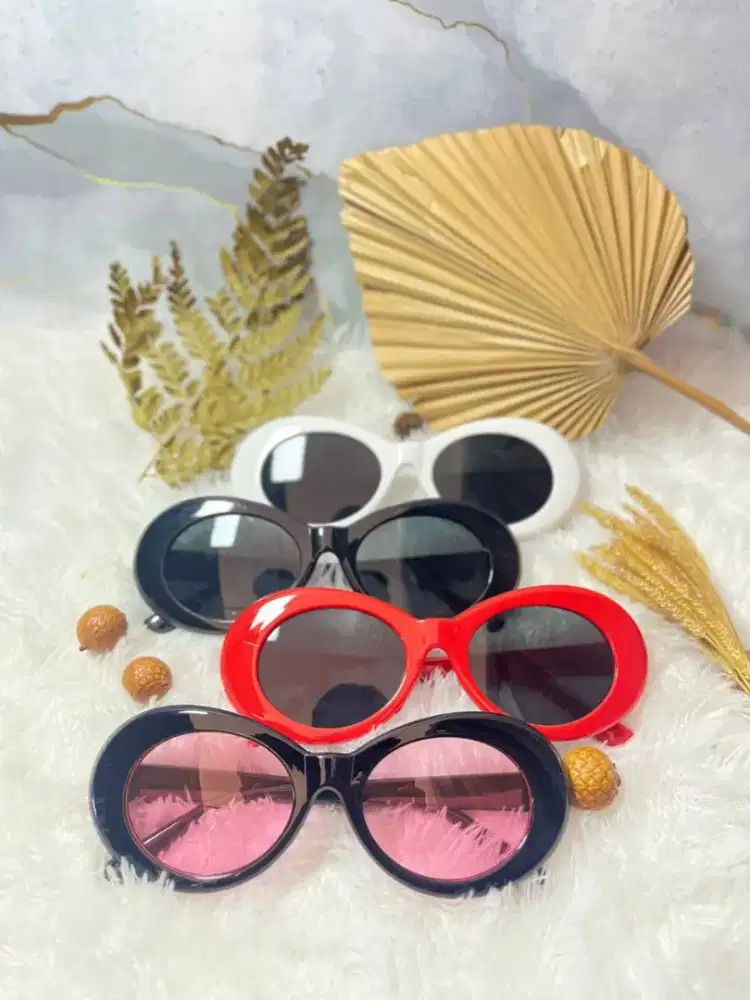 Kacamata Hitam Bentuk Oval Bulat Kekinian Pria Wanita