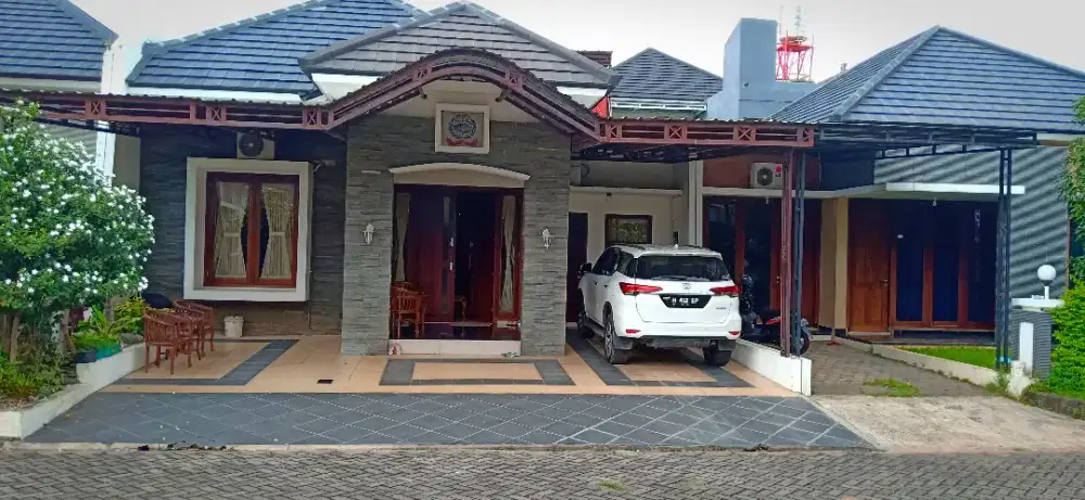 Murah dijual rumah siap huni di graha estetika tembalang dekat undip