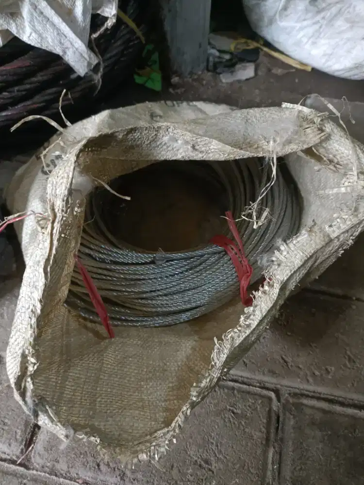 Jual kawat silet dan jual. Kawat duri kalimantan