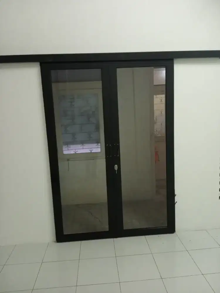 Kusen pintu jendela aluminium