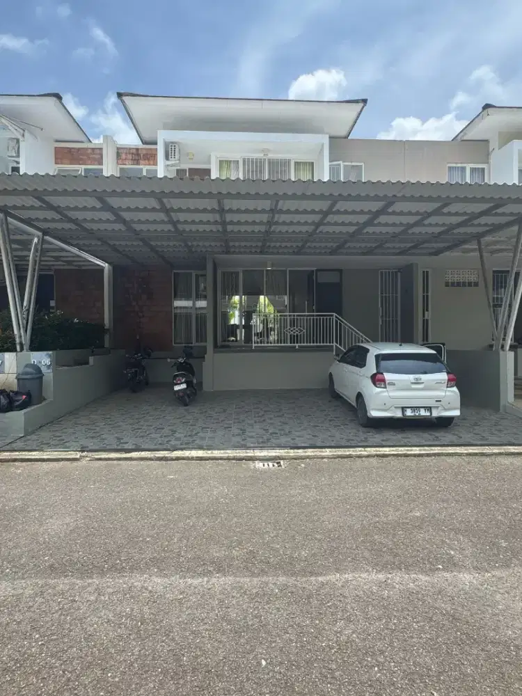 Murah dijual rumah mewah siap huni ivypark bsb city mijen