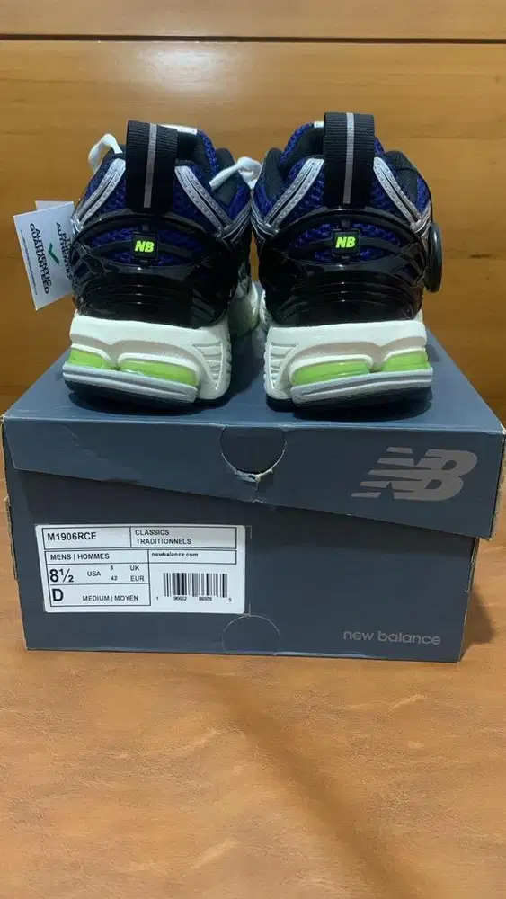 Sepatu NB 1906R
