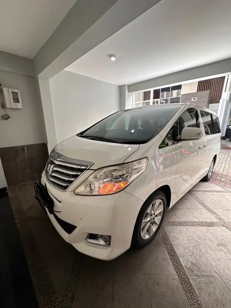 Toyota Alphard 2012 Bensin