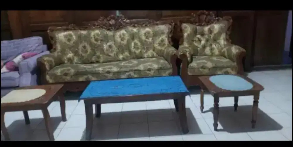 Kursi Sofa Ukir
