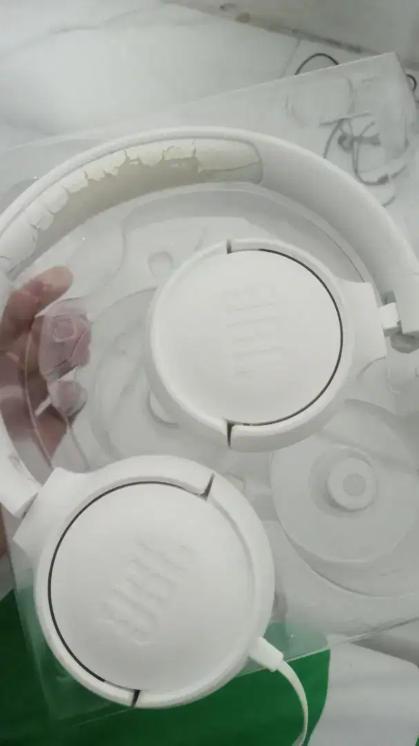 Headset JBL pemakaian hanya sekali