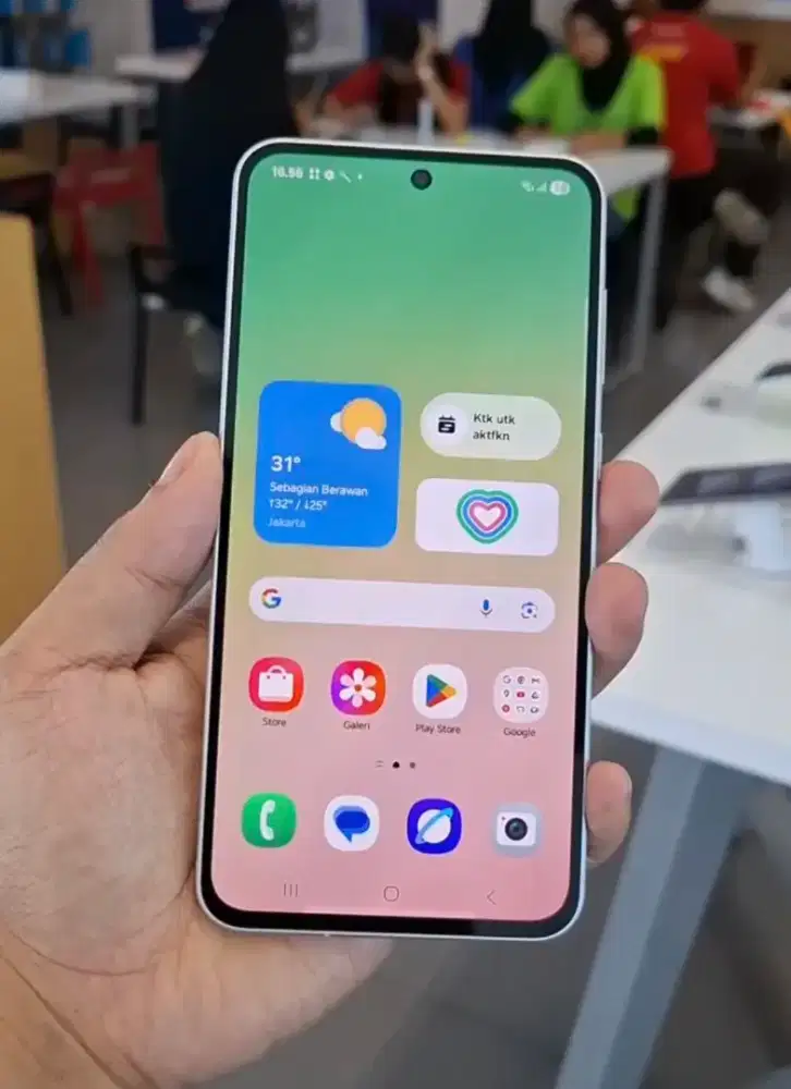 Samsung galaxy A56 5G free adapter 25watt