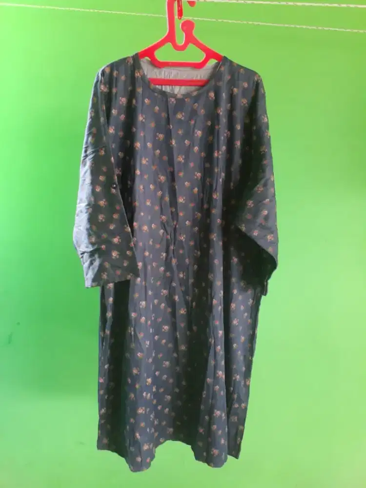 Di Jual Cepat : Baju Tunik Bahan Dingin.