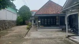 DIJUAL RUMAH BONUS TANAH JALAN BALAYUDHA BELAKANG SMA MUHAMMADIYAH