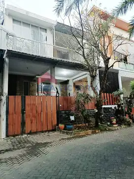 DIJUAL Rumah modern dalam perumahan fasilitas lengkap harga menarik