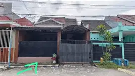 Rumah Jl Mahakam, Wisma Tropodo Waru Lingkungan Nyaman