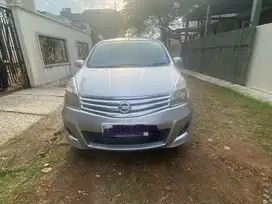 Grand livina 1800 hws matic mantab