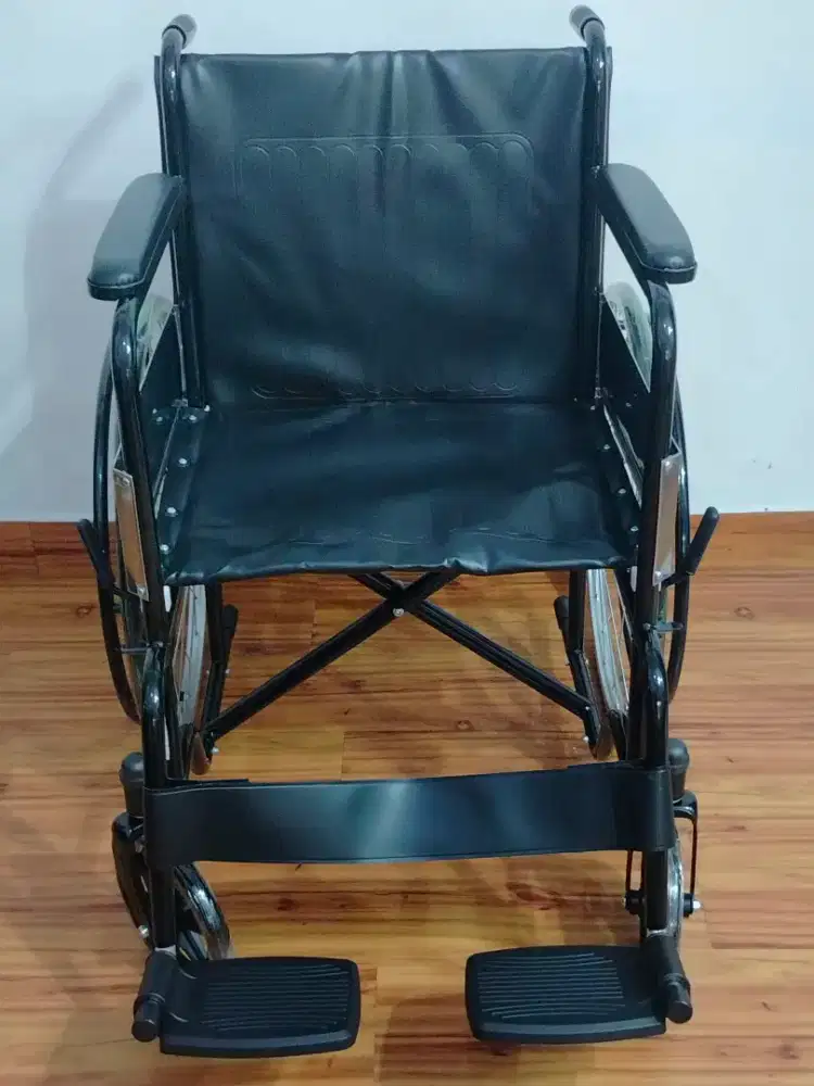 Kursi roda berbagai jenis