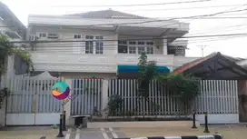 Di jual rumah kosan 15 pintu lokasi startegis deket kota di Kayuputih