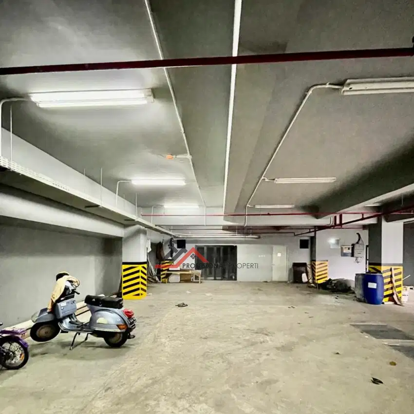 Gedung kantor baru mewah di buncit, jakarta selatan