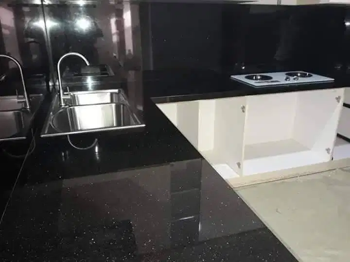 TOP MEJA GRANIT BLACK GOLDHARGA TERBAIK
