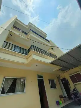 Dijual Cepat Kost-kostan dekat Univ.Trisakti UNTAR Taman Anggrek