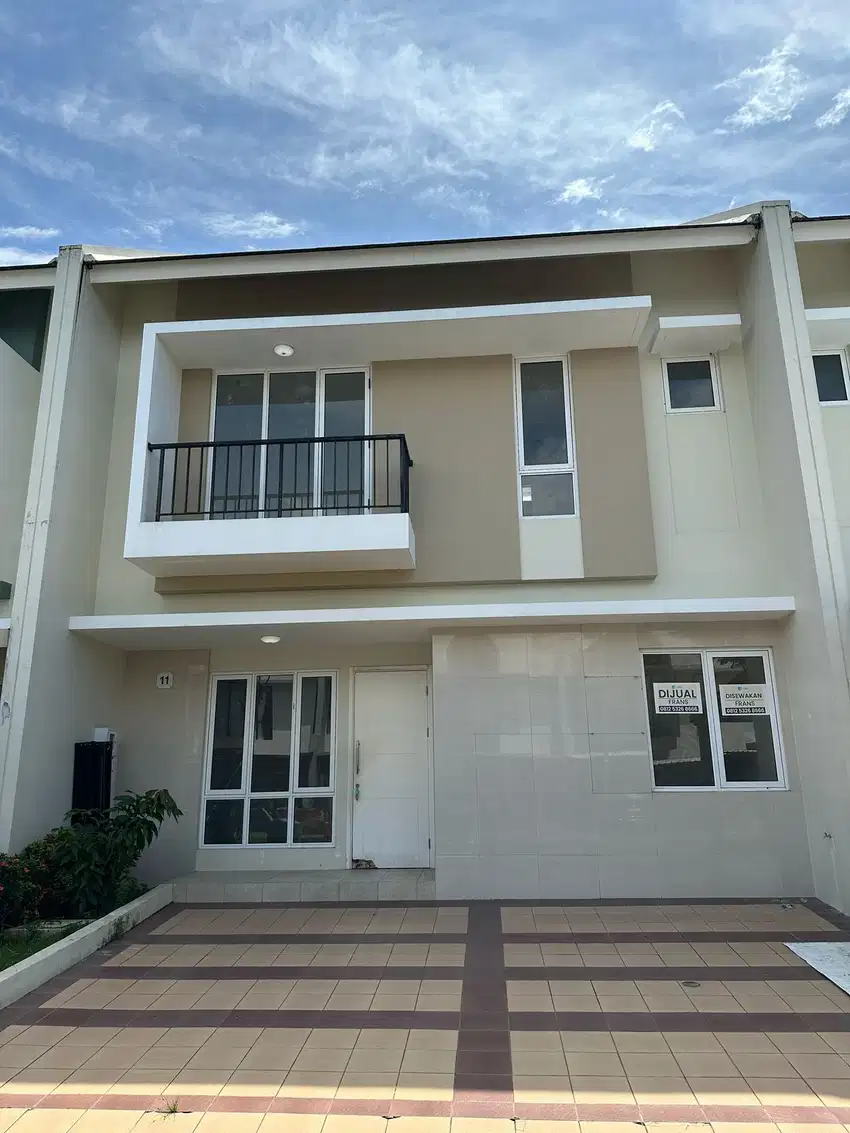 Disewakan Rumah 2 Lantai di Kawasan Summarecon Cluster Berly