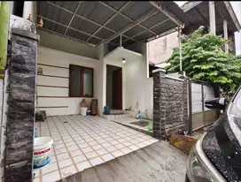 Rumah Di Perumahan Putra Bangsa Surabaya Timur