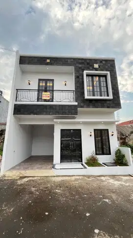 Dijual Rumah mewah harga miring dekat TOL Simatupang di Lenteng Agung