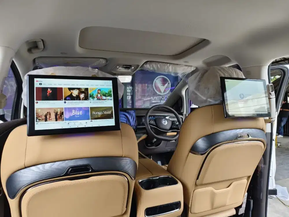 Headrest Android Asuka Mirai promo