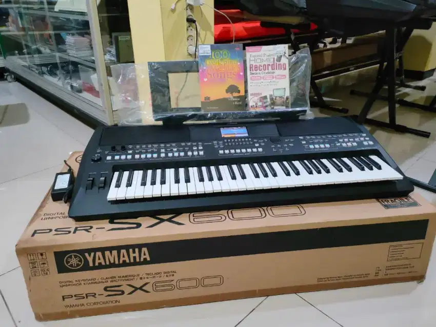 BISA NEGO!! Keyboard Yamaha PSR SX600 Baru