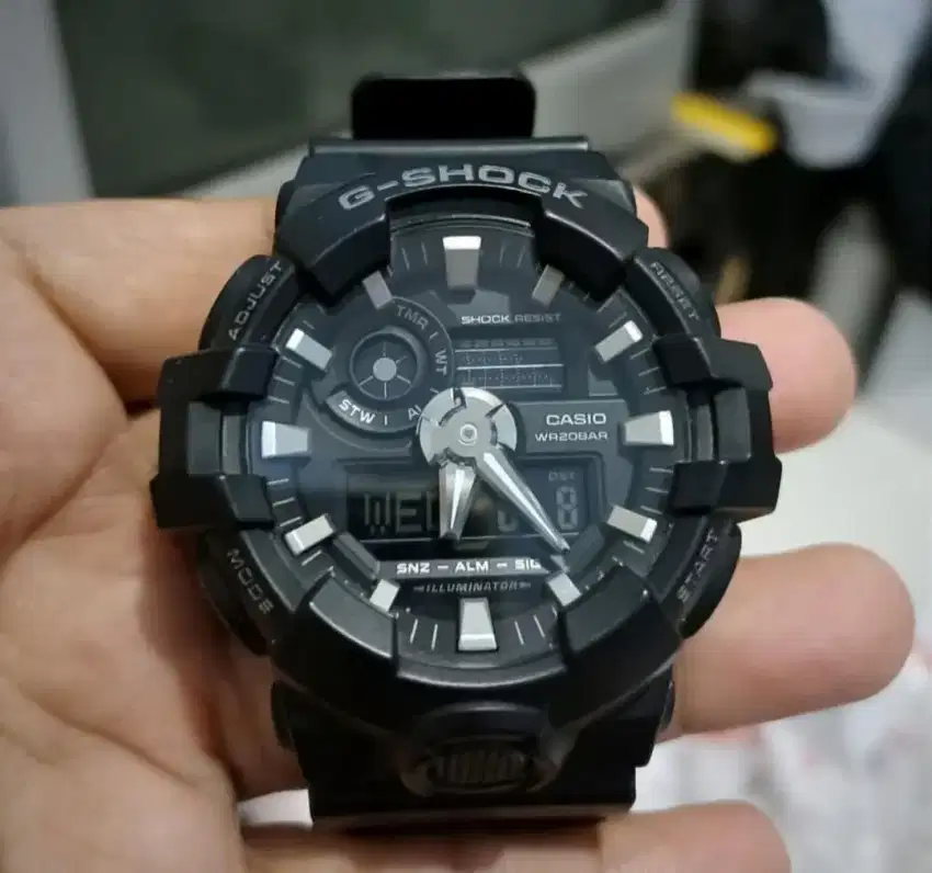 Casio G-Shock GA-700