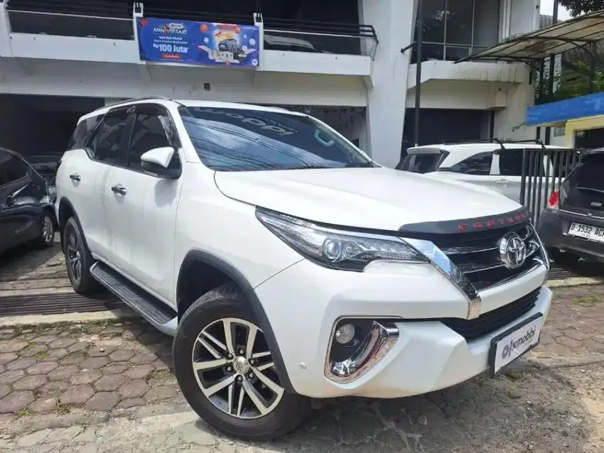 TOYOTA FORTUNER 2.4 4X2 VRZ SOLAR- AT 2016