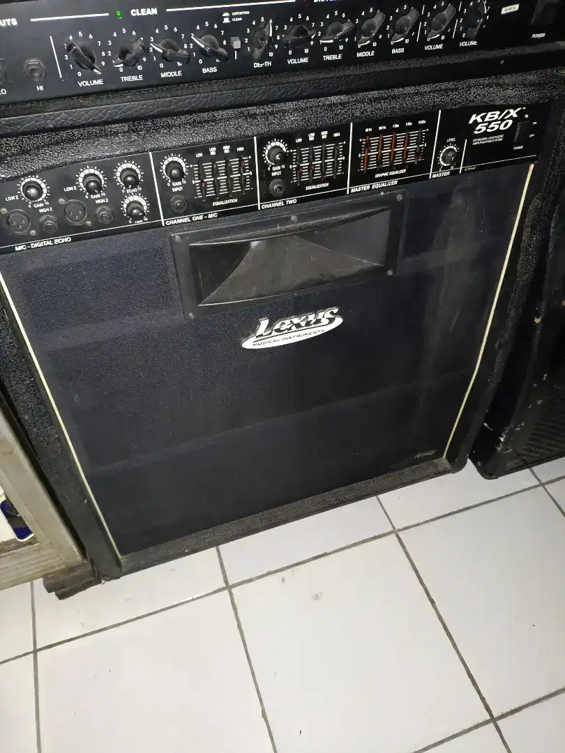 Amply keyboard Lexus KB/X 550