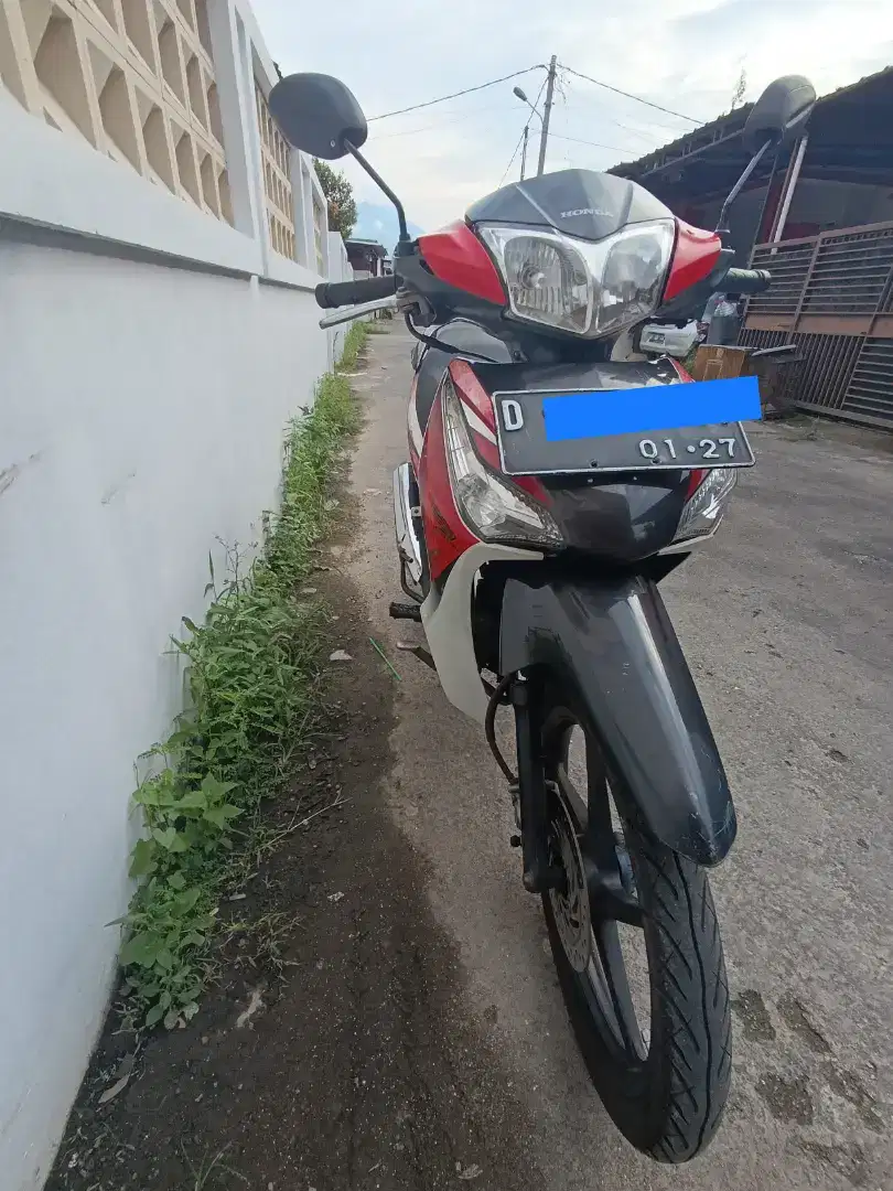 Supra x125 CBU helm in