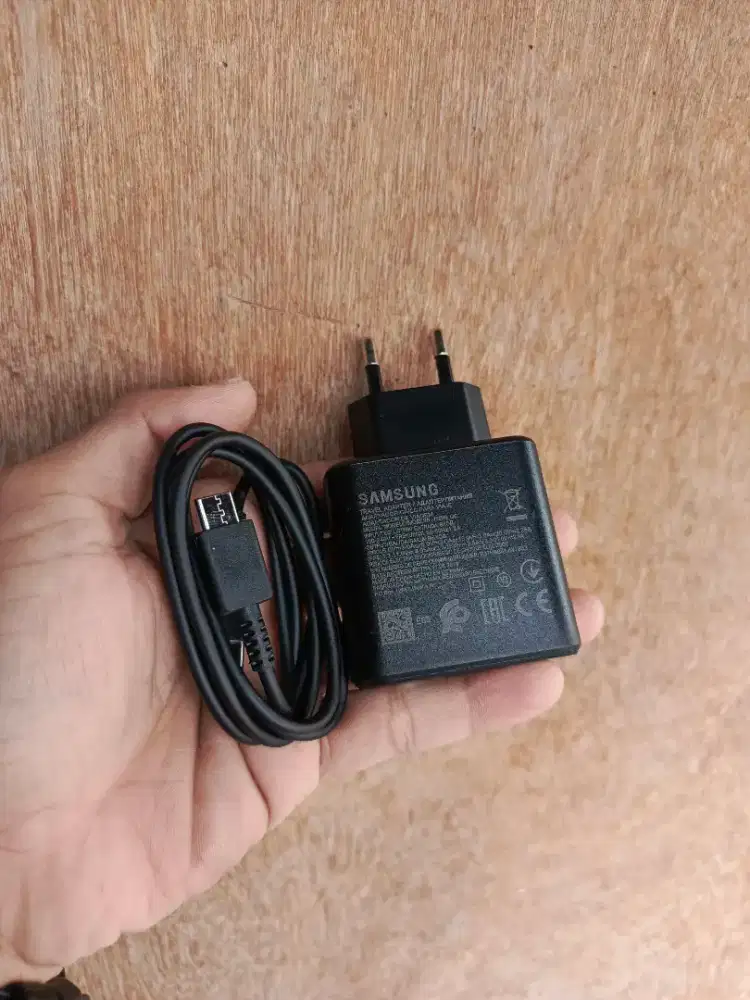 Charger Samsung A70 bekas Original 45 watt super flash charging bekas