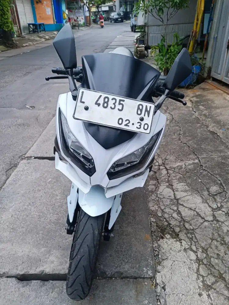 UD ENY MOTOR - Kawasaki Ninja 250 FI thun 2014 mulus