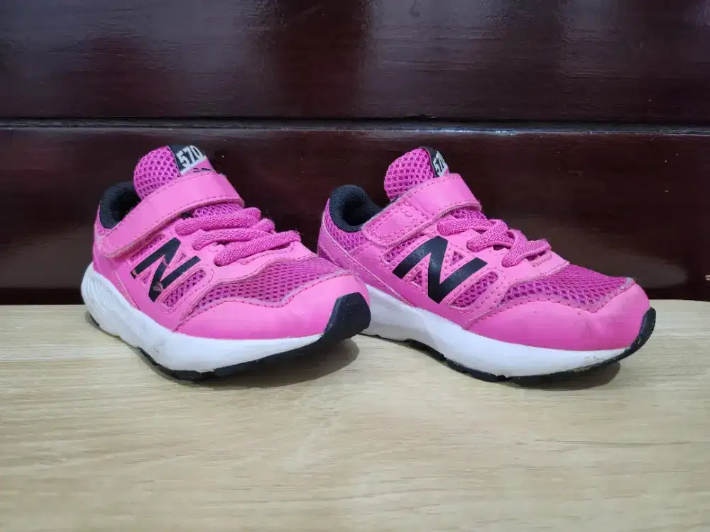 *Flashsale* Sepatu New Balance 570 Kids Original