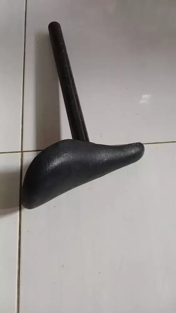 Sadel dan seatpost BMX