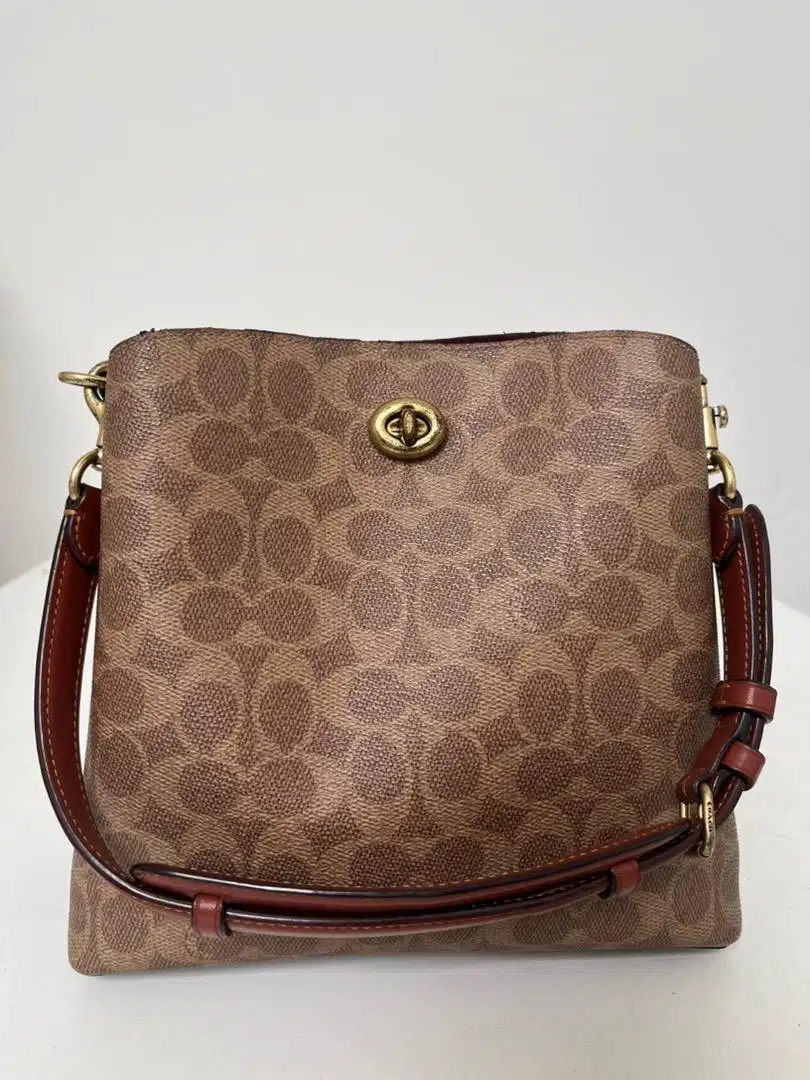 Preloved Tas COACH authentic / original wanita