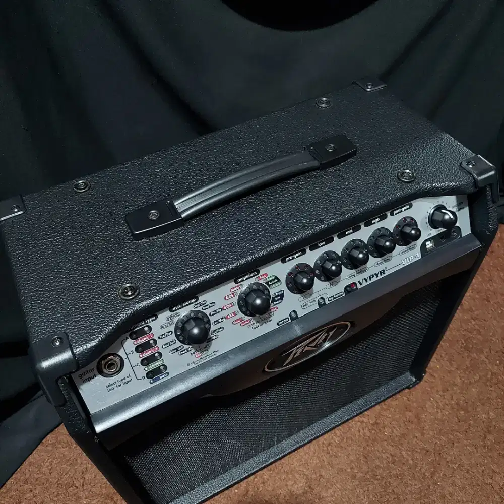 Ampli Gitar Peavey VIP-1 VYPYR Sound Speaker Guitar Amplifier Amp