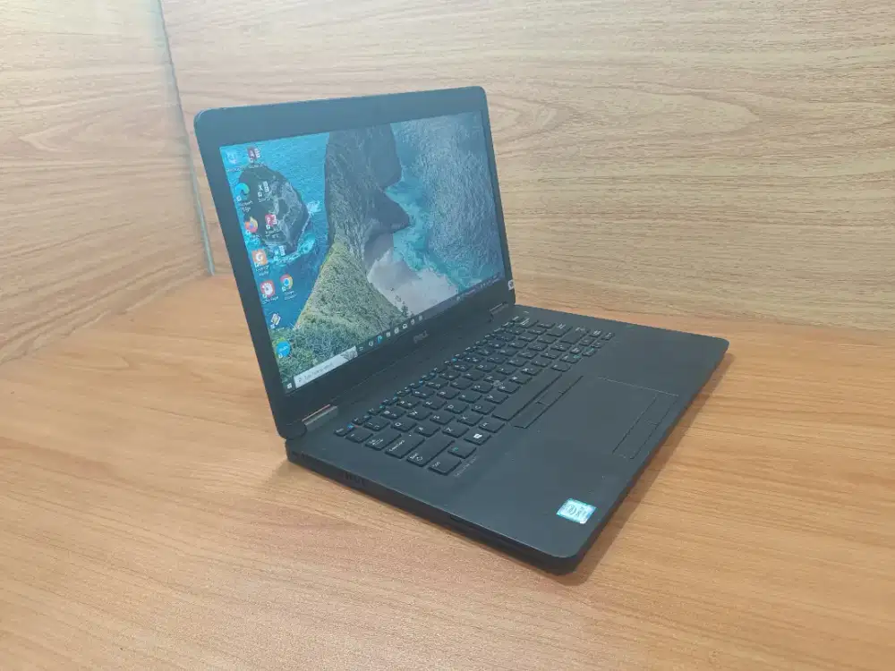 Laptop anda tidak terpakai. Jual saja di toko TikTok Komputer